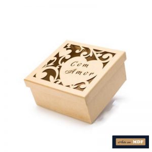 CAIXA 20X20 LASER COM AMOR