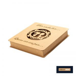 CAIXA QUADRADA A LASER PRESENTE 34X34
